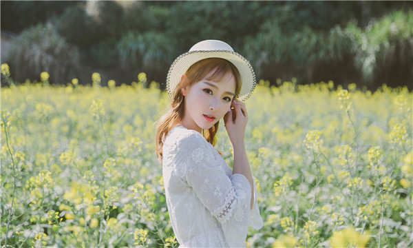 富源标题：想找个女人帮忙生孩子的有效解决方案，助您圆梦家庭